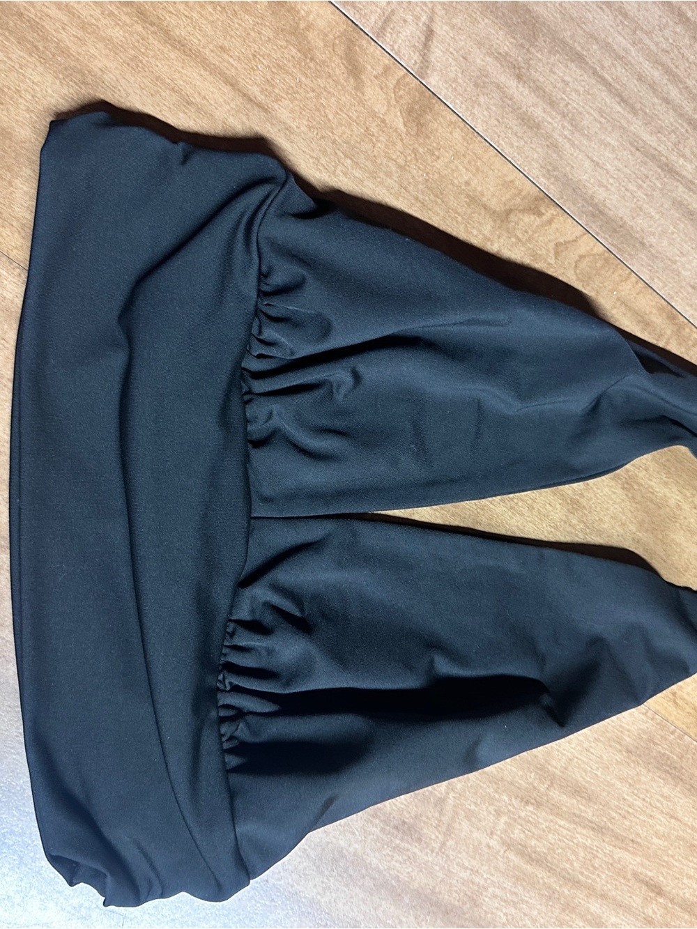 SHEIN Black Swim Top or top with Center Ruched Detail